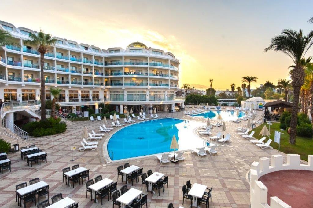 Pineta Park Deluxe Hotel Marmaris Exterior photo