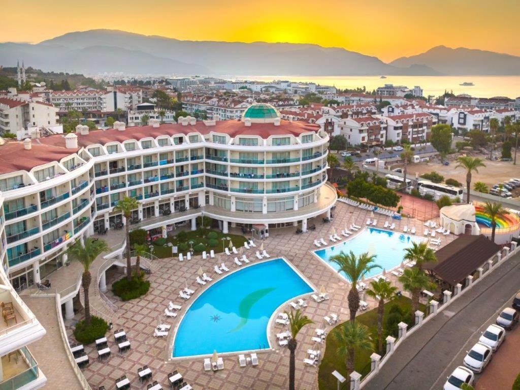 Pineta Park Deluxe Hotel Marmaris Exterior photo